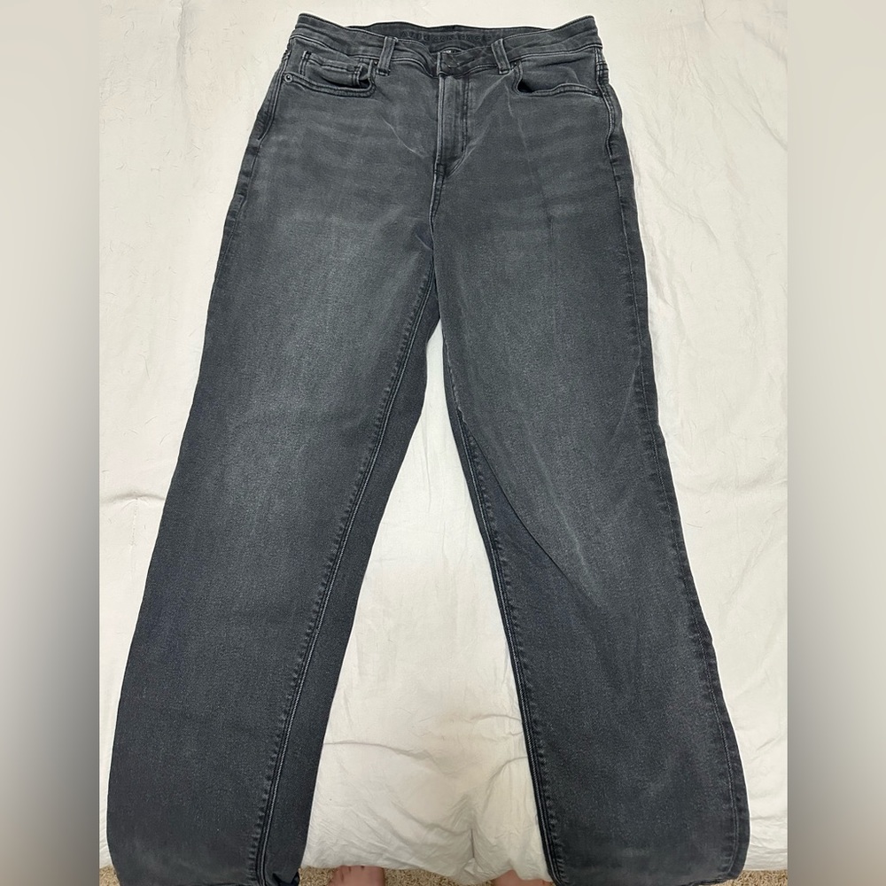 AE Mom Jean
